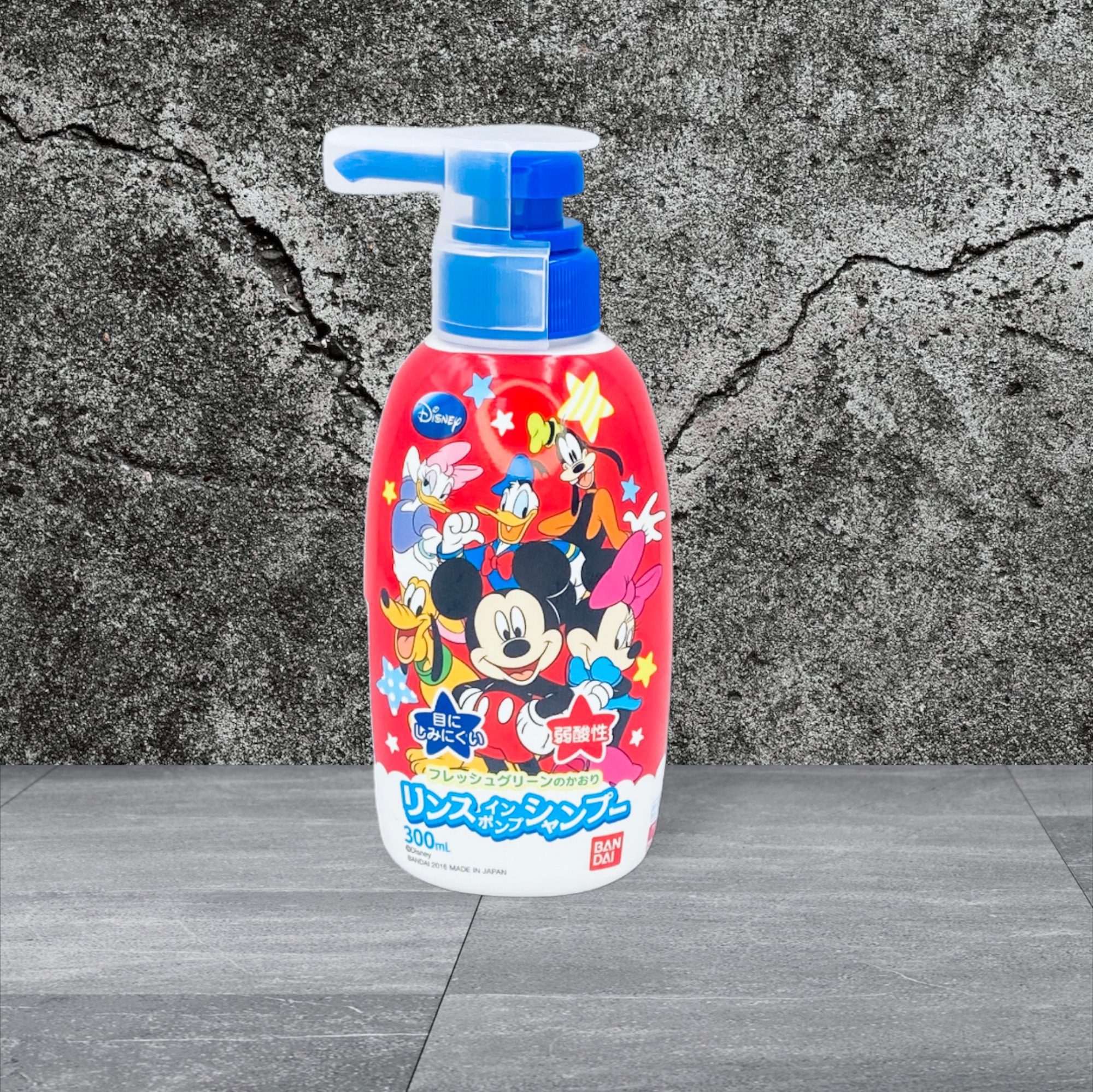 Sữa Tắm Gội Bandai Micky Đỏ