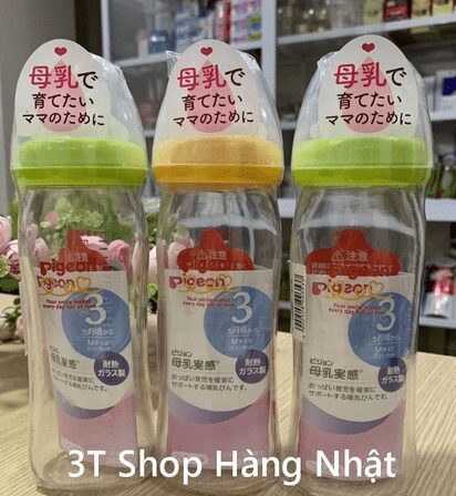 Bình Sữa Pigeon Nhựa 240Ml - Xanh