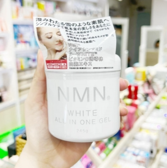 Gel Duong Trang Nmn White 245G Da Sang Min Cang Bong