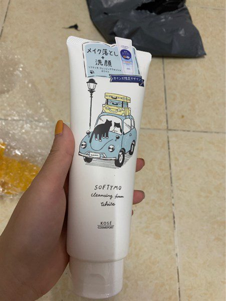 Kose White Sua Rua Mat 220G Lan Da Sach Min Sang Khoe